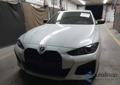 2022 BMW M440I Gran Coupe xDrive z USA, uszkodzony, nr VIN WBA13AW02NFM31207